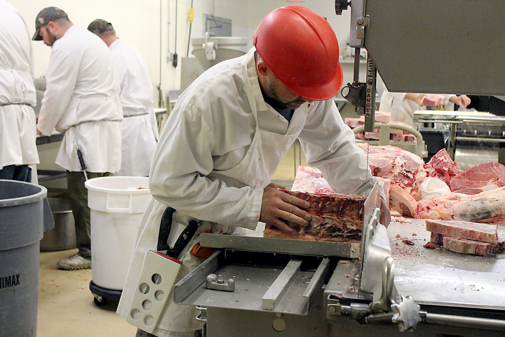 Cutting steaks